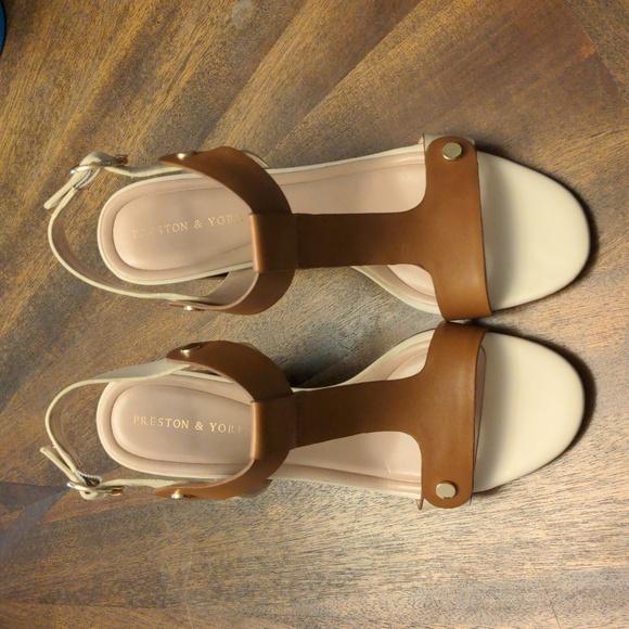 Preston & York “Faye” Leather Block Heel Sandals Tan White Slingback Size 9M NWO - Picture 3 of 12